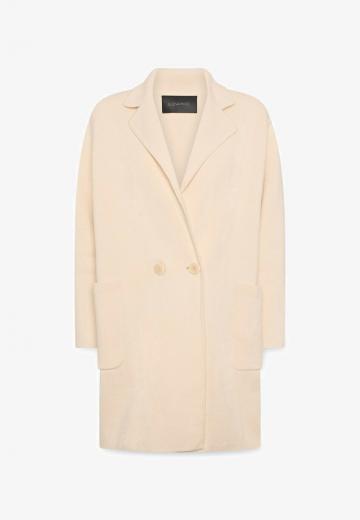 Короткое пальто