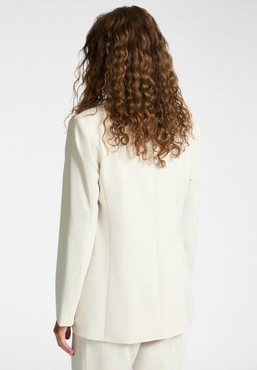 Короткое пальто