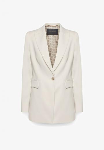 Короткое пальто