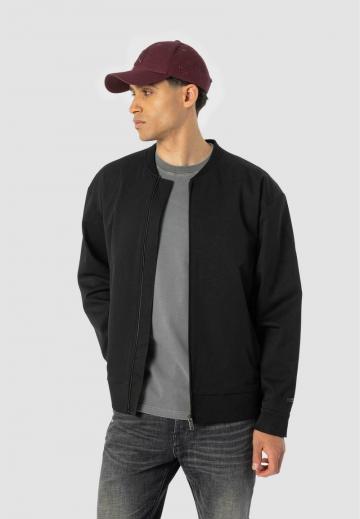 Куртка бомбер