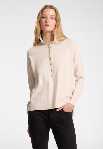 Пуловер с воротником поло