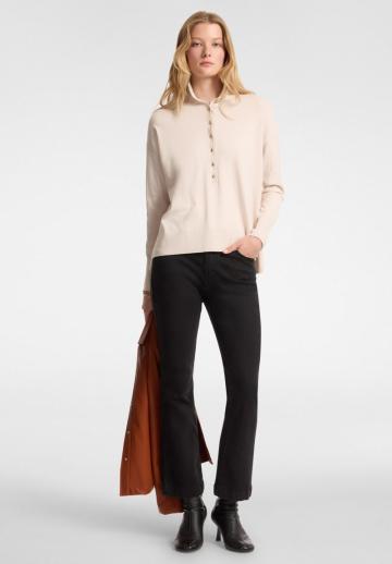 Пуловер с воротником поло