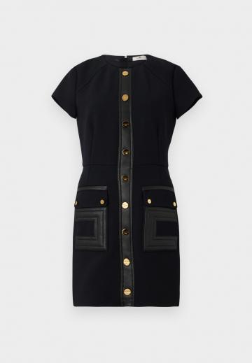 Короткое платье