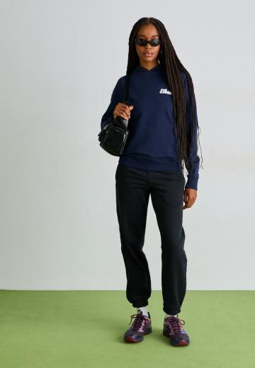 Пуловер с капюшоном