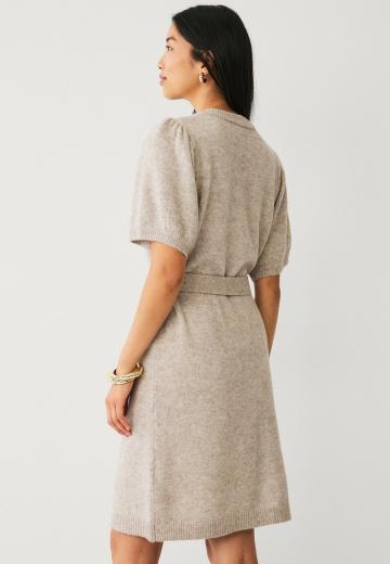 Вязаное платье