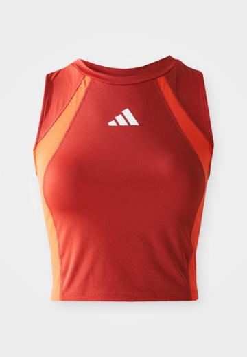 Спортивный топ