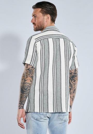 Рубашка с коротким рукавом