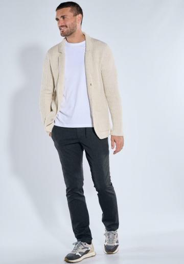 Вязаная кофта