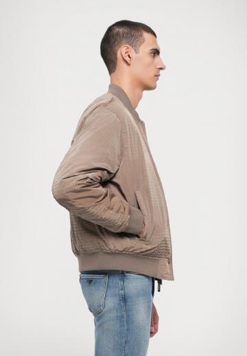 Куртка бомбер