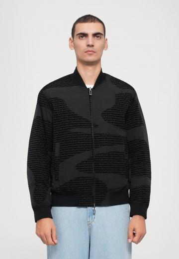 Куртка бомбер