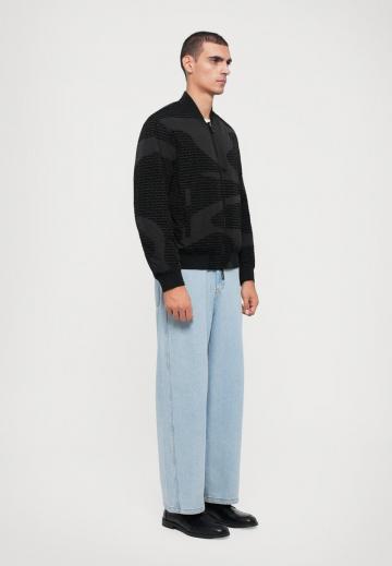 Куртка бомбер