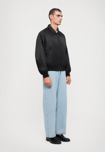 Куртка бомбер