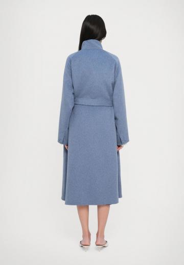 Шерстяное пальто