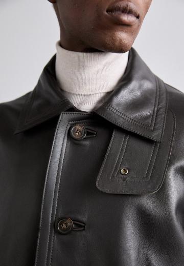 Короткое пальто