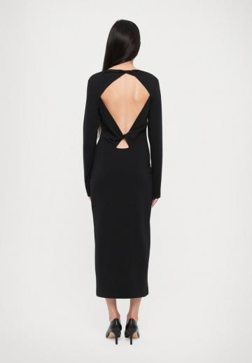 Длинное платье