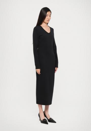 Длинное платье