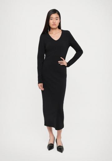 Длинное платье