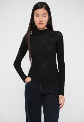 Клешеные брюки