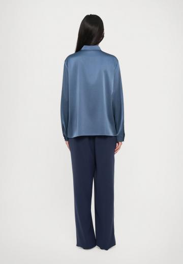 Шелковая блузка