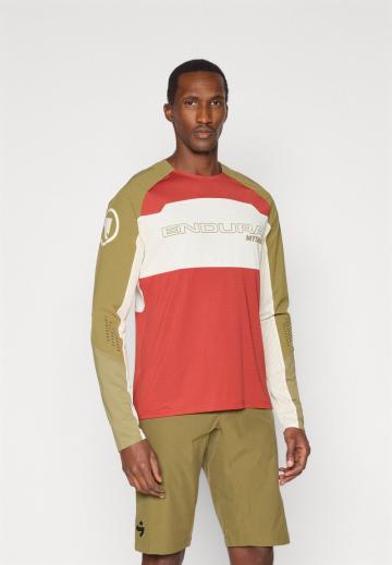 Спортивная майка