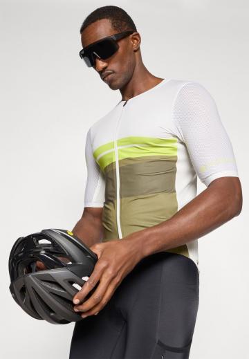 Спортивная форма