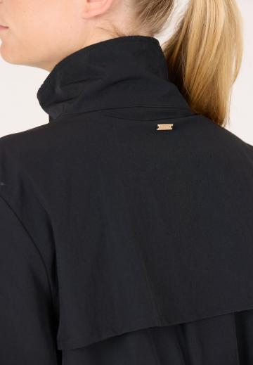 Спортивная куртка