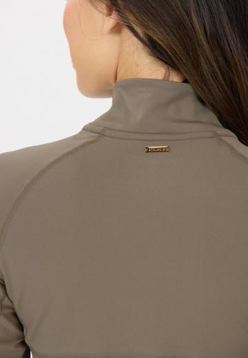 Спортивная куртка