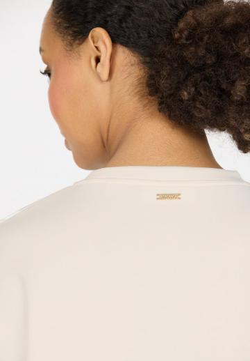 Спортивная толстовка