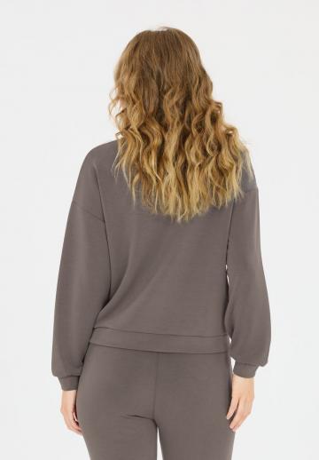 Спортивная толстовка