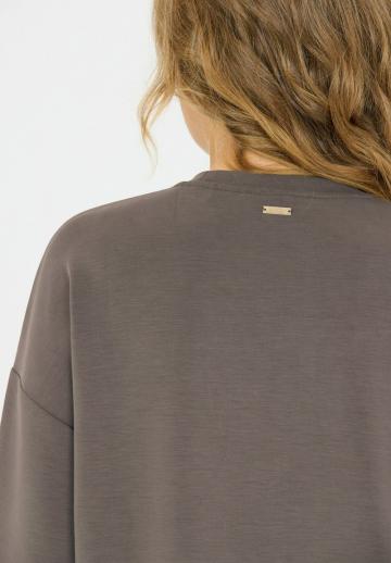 Спортивная толстовка