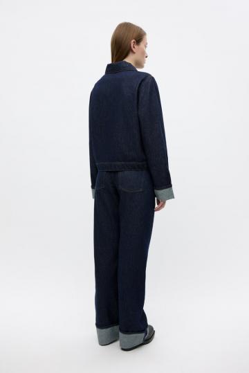 Джинсовая куртка