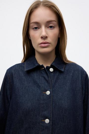 Джинсовая куртка