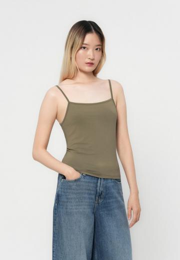 Топ на бретельках