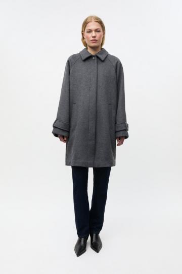 Шерстяное пальто