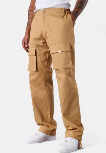 Брюки с накладными карманами