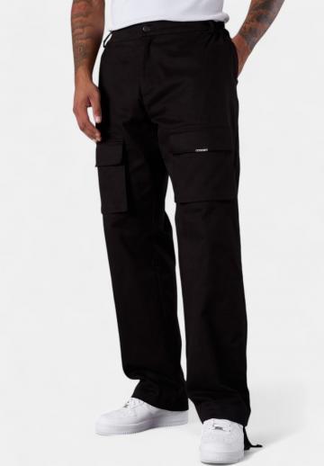 Брюки с накладными карманами