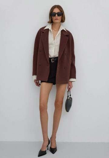 Короткое пальто