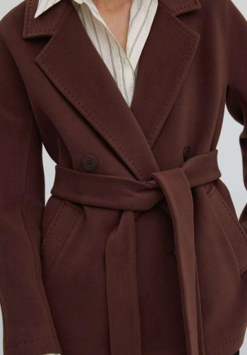 Короткое пальто