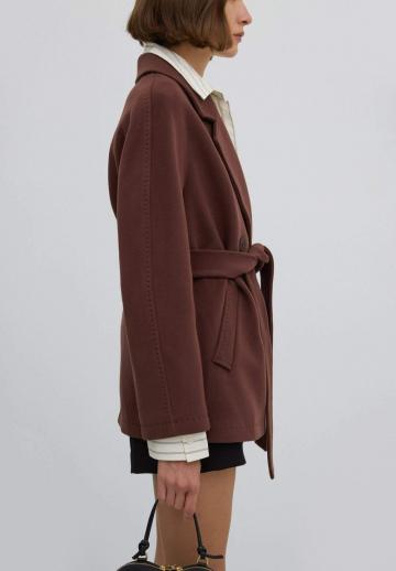 Короткое пальто