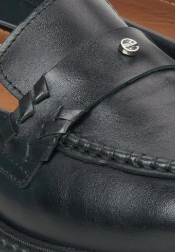 Полуботинки