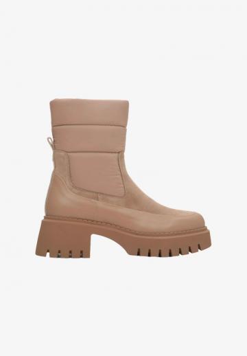 Зимние ботинки