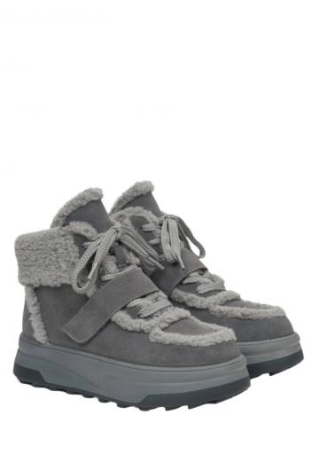 Зимние ботинки