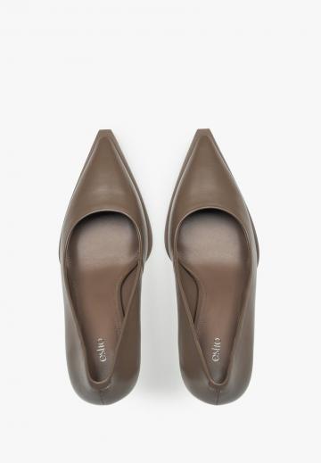 Туфли на высоком каблуке