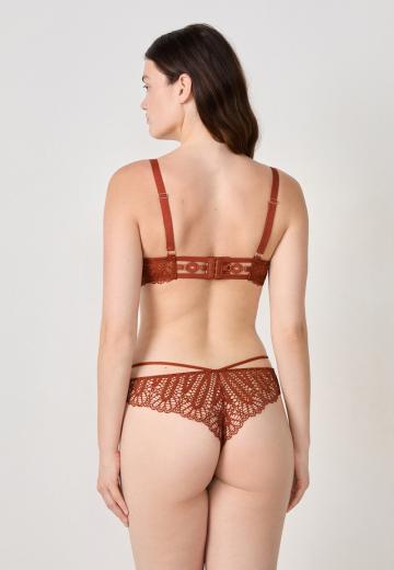 Бюстгальтер на косточках