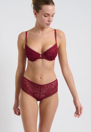 Бюстгальтер