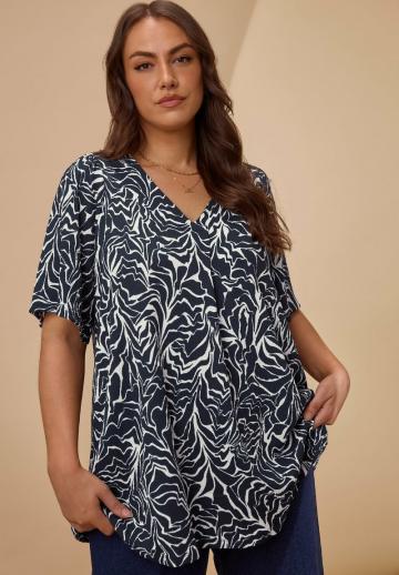 Длинная блузка