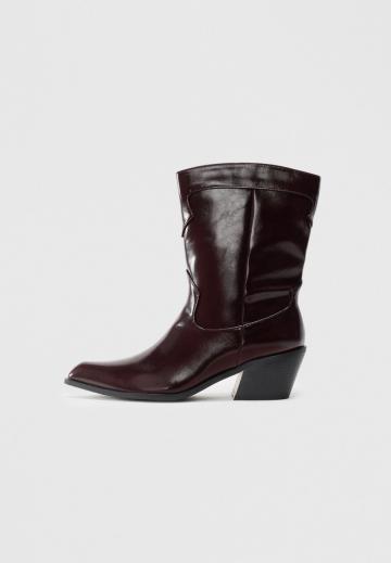 Ковбойские сапожки