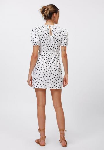 Короткое платье