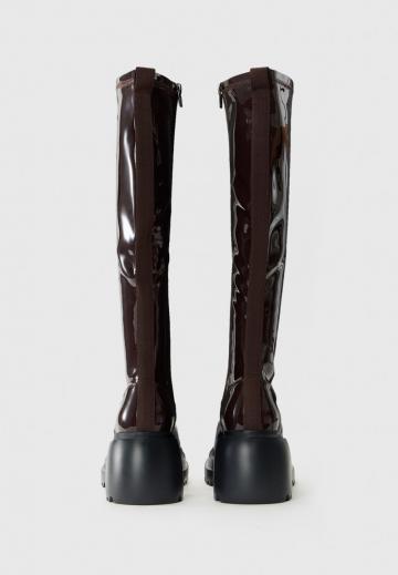 Высокие сапоги