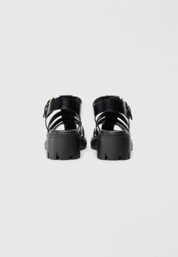 Римские сандалии